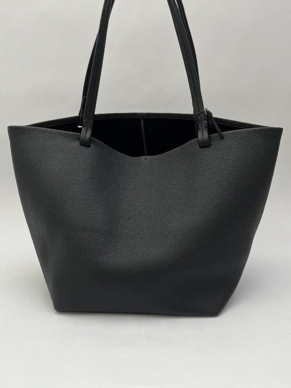 Tote Bag - BLACK - Classic tote bag textured calfskin leather